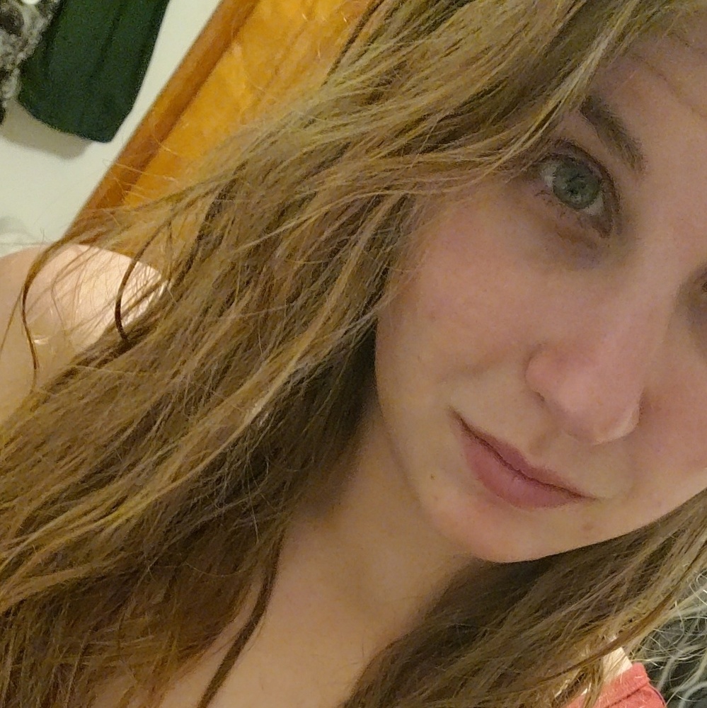 Meet your Posher, Amber